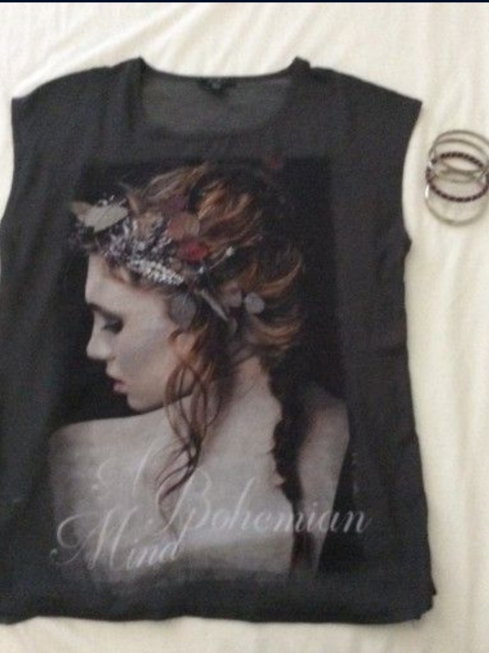 Amisu Black Sleeveless Tank with Bohemian Portrait Print